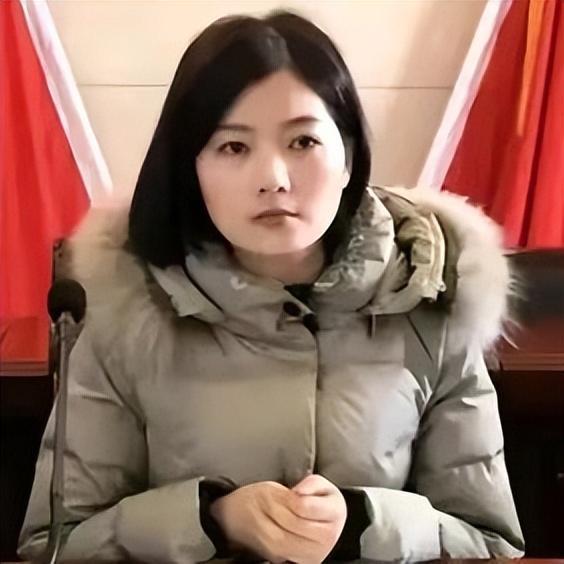 东莞大岭山李姐爆料新闻,揭露惊人内幕，引发社会关注